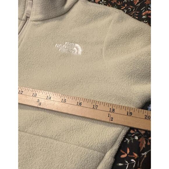 The North Face Women's Fleece Jacket Size SP Beige 1/4 Zip - Picture 6 of 7